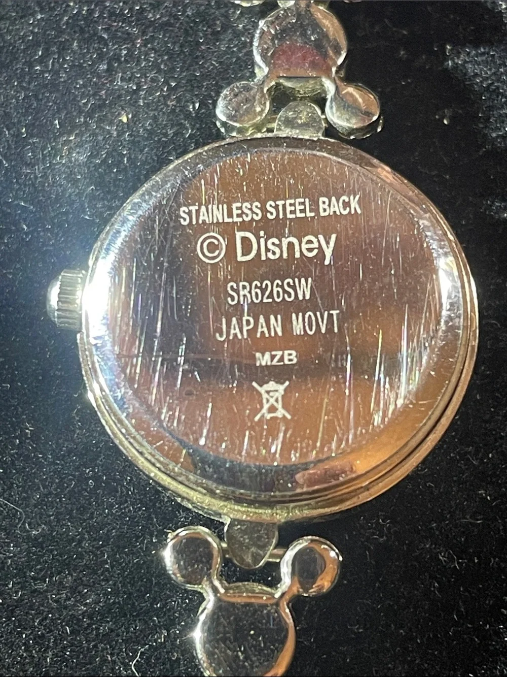 Ladies Mickey Mouse Watch new battery
